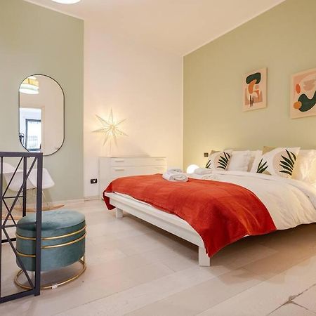 Urban House - Exclusive Park House Navigli Milan Center Apartment Bagian luar foto